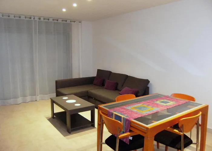 Lägenhet In Estartit With Garden *